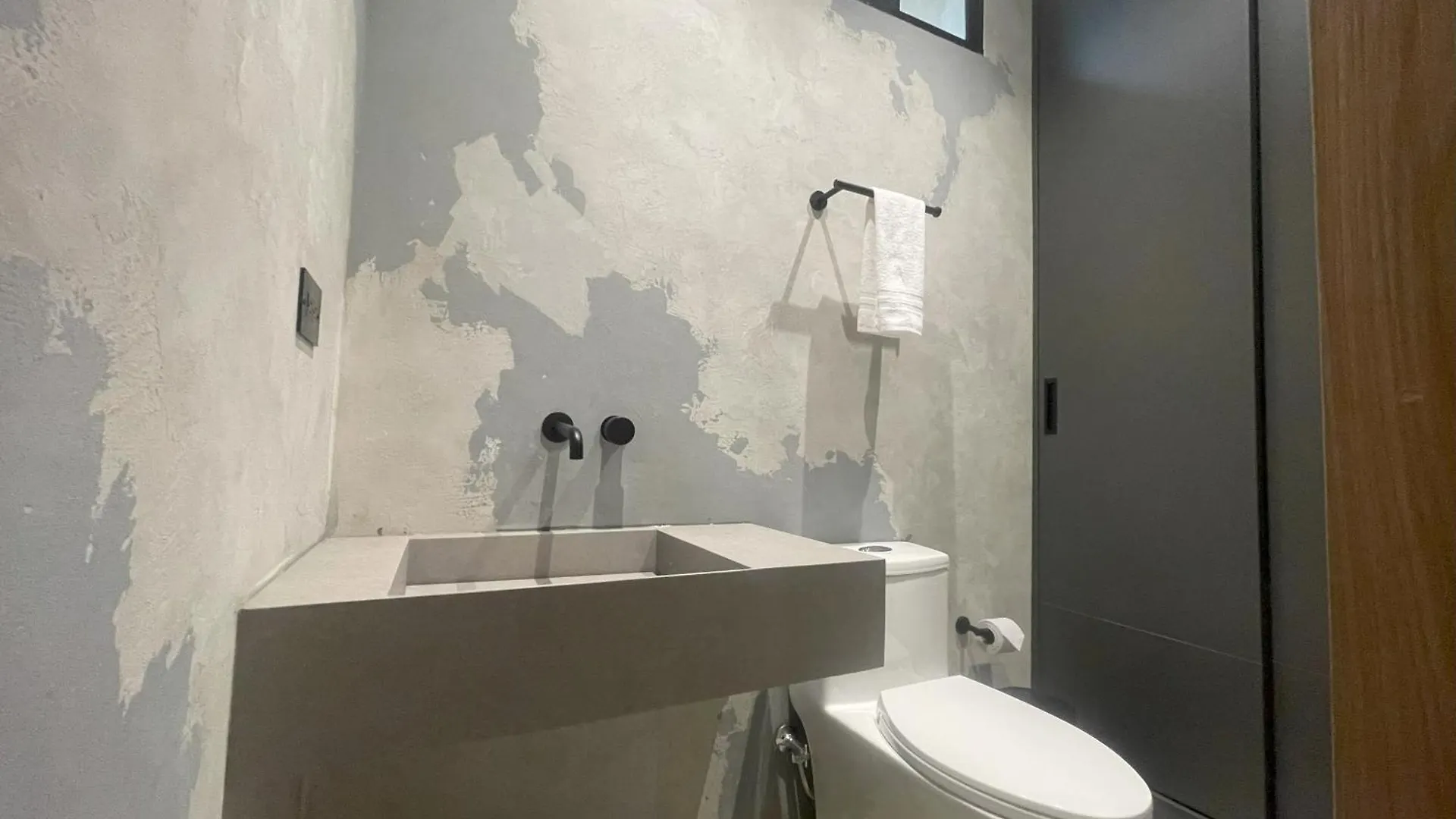 דירה מדיין Casa Tokyo 4 Manila - Terraza By Xcay Home